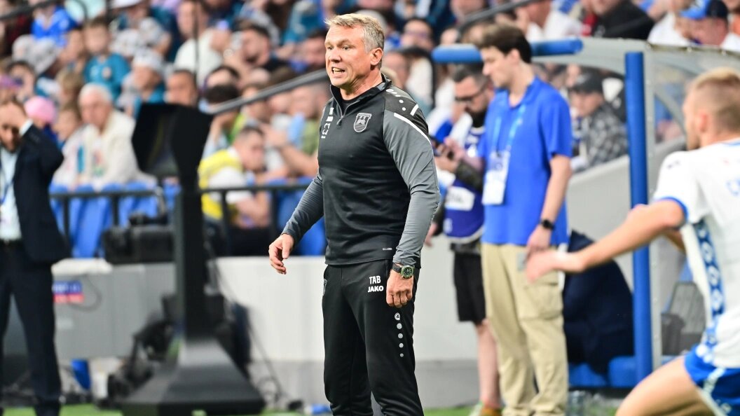    Для тренера калининградцев Андрея Талалаева матч "Балтика" - "Крылья Советов" - очередная возможность набрать три очка.Pavel Kashaev/Global Look Press