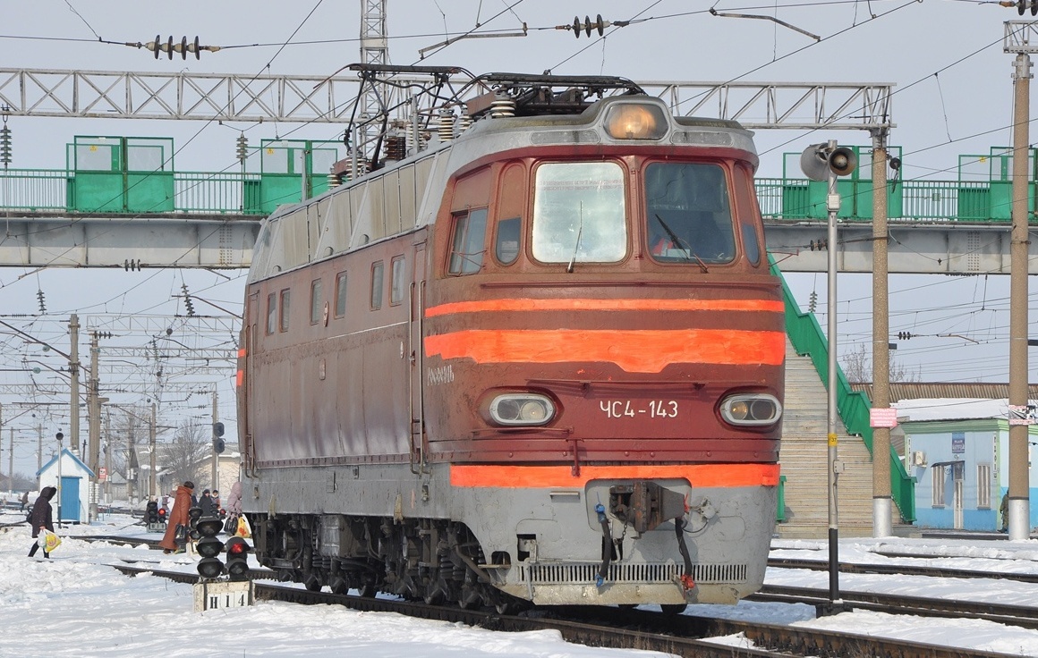  На станции Чертково, март 2012 года. Автор Денис039. Паровоз ИС.