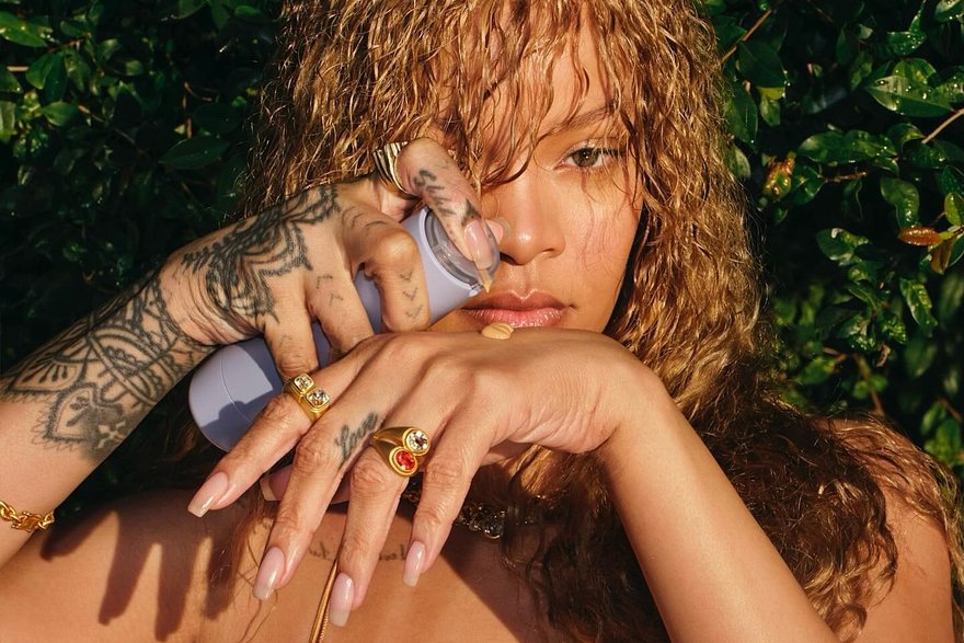    Фото: @sephora / @fentyskin