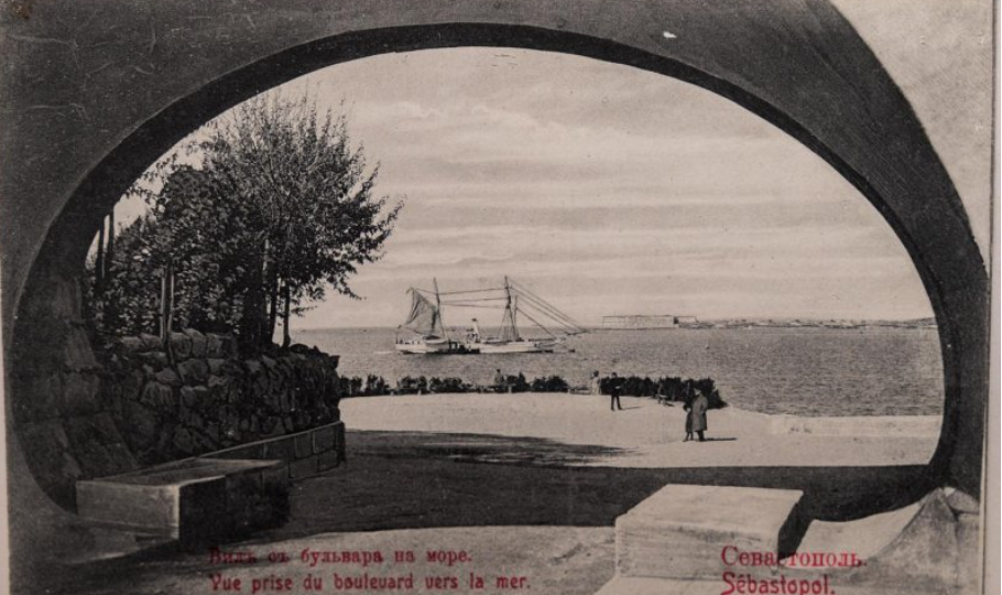Город-герой, город-мечта, город с душой моряка: литературные портреты Севастополя