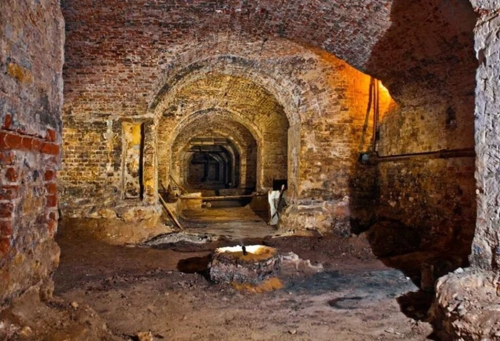 Библиотека Ивана Грозного под Кремлем