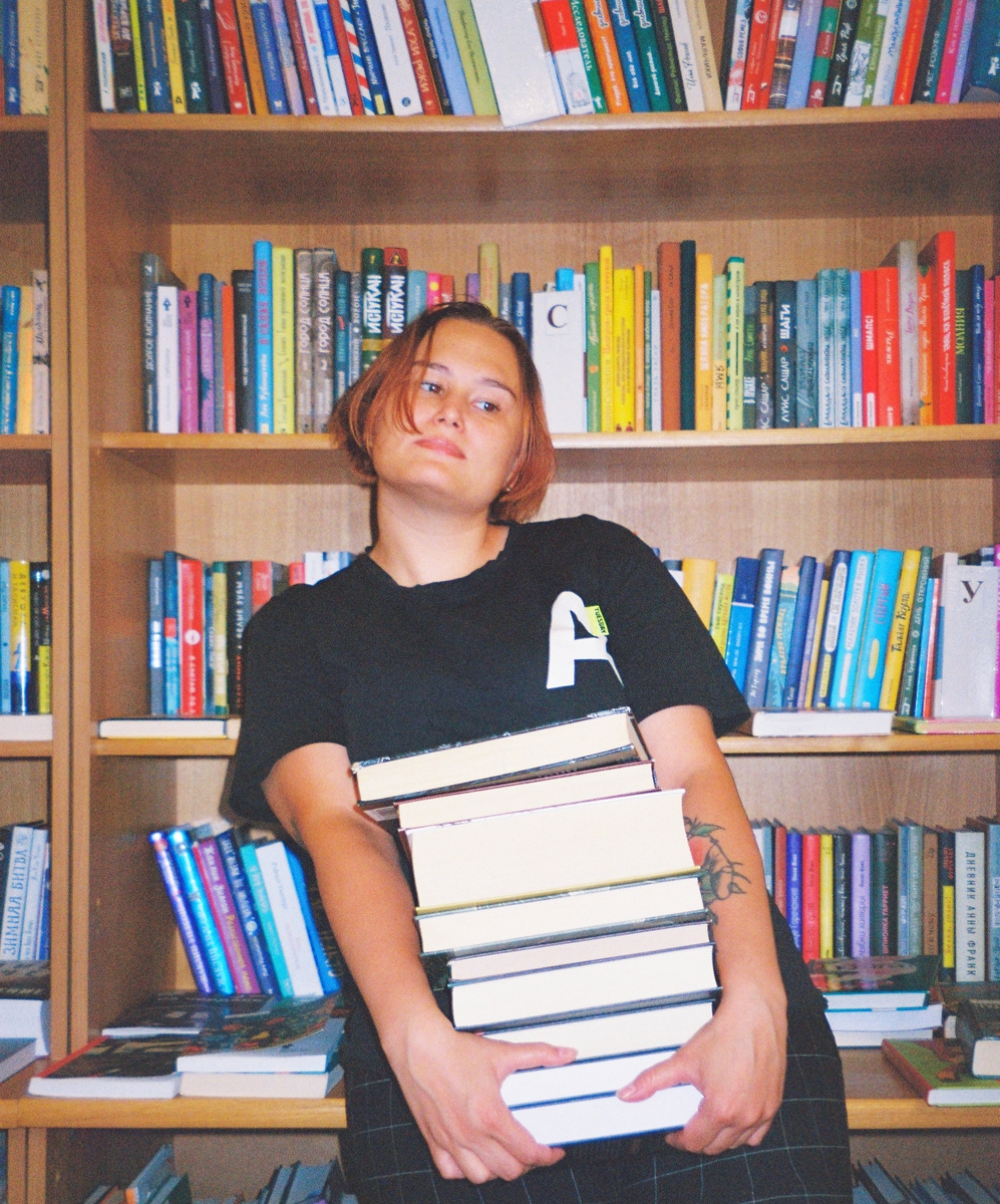 Поймали на плёнку прямо на работе