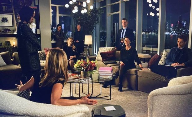  📷Кадр из сериала «Утреннее шоу» 