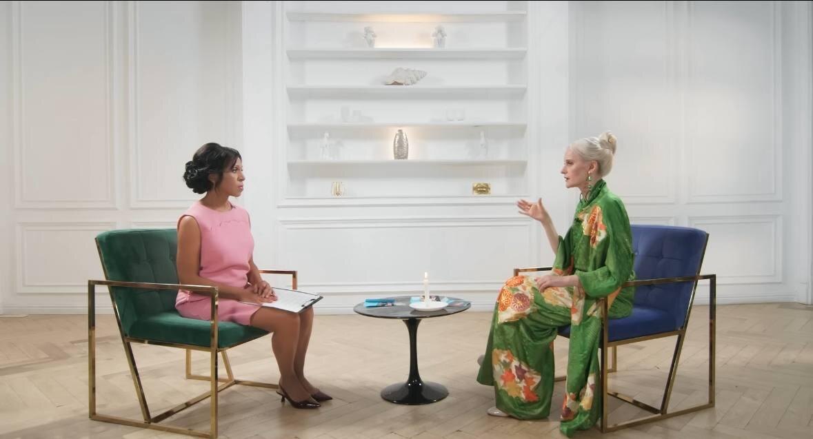 Из интервью Елене Ханге 