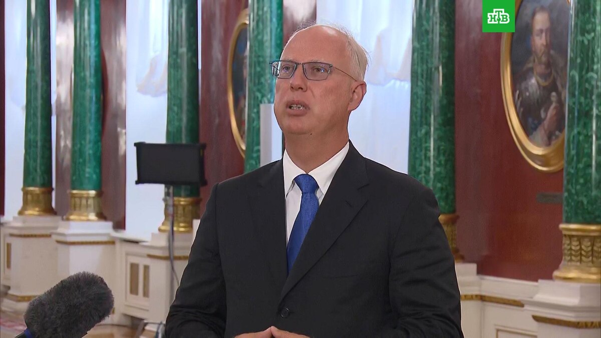    Дмитриев: встреча Трампа и Путина поможет активнее вести диалог РФ и США