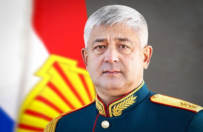    Генерал Никифоров.