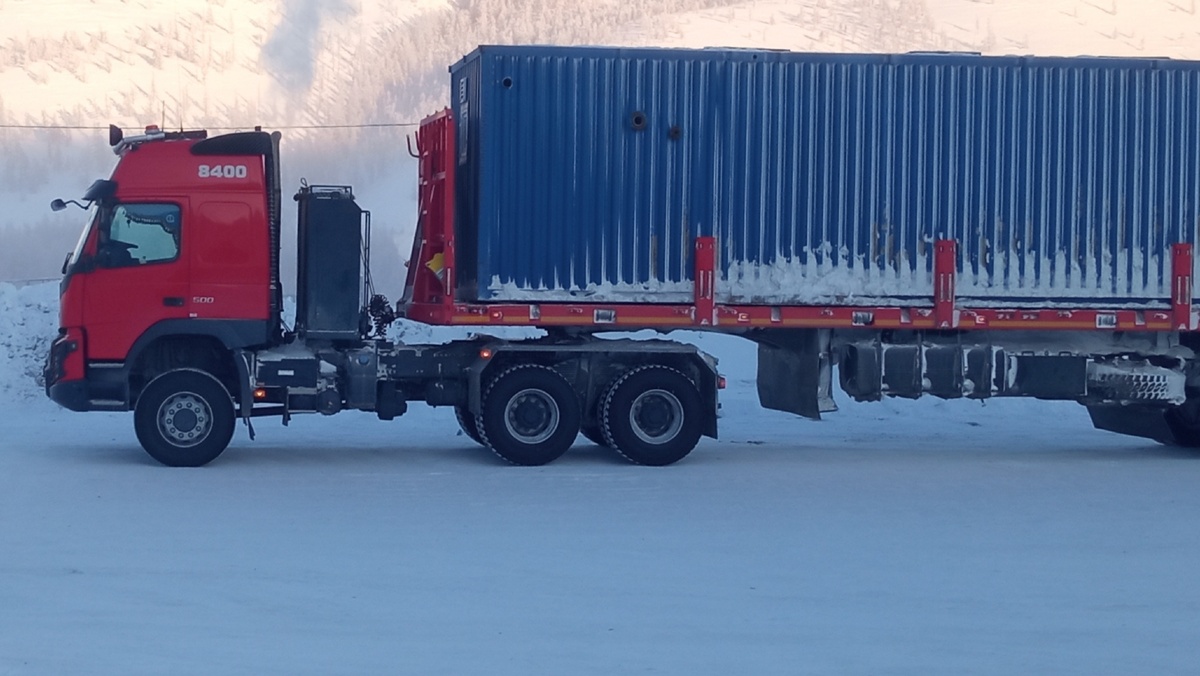 “Чукотка - дорога, где испытывается не только техника, но и человеческая воля.”