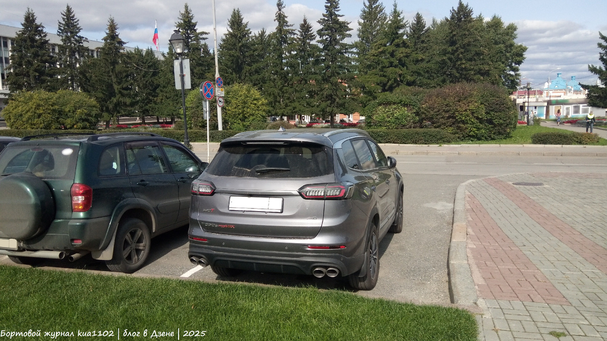 Если модель Chery Tiggo 8 ProMax оснащена полным приводом, то её время разгона составляет 8,4 секунды до сотни, а вот переднеприводная версия, оснащённая турбодвигателем объемом 1.6 литра, разгоняется за 9,1 секунд. Автор фотографии kua1102