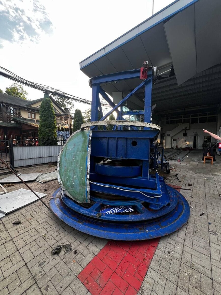    Канатная дорога в Нальчике после обрыва. Источник: t.me/prockbr