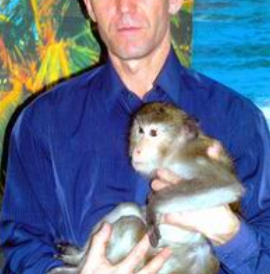 Юрий Михайлович Викторов.