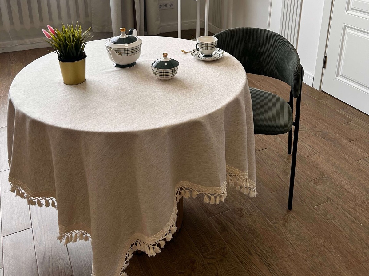 Льняная скатерть с бахрамой от Ларго-Маркет