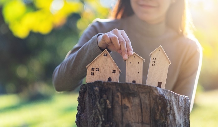    Четверть россиян не готовы к отношениям с партнёром без собственной квартиры