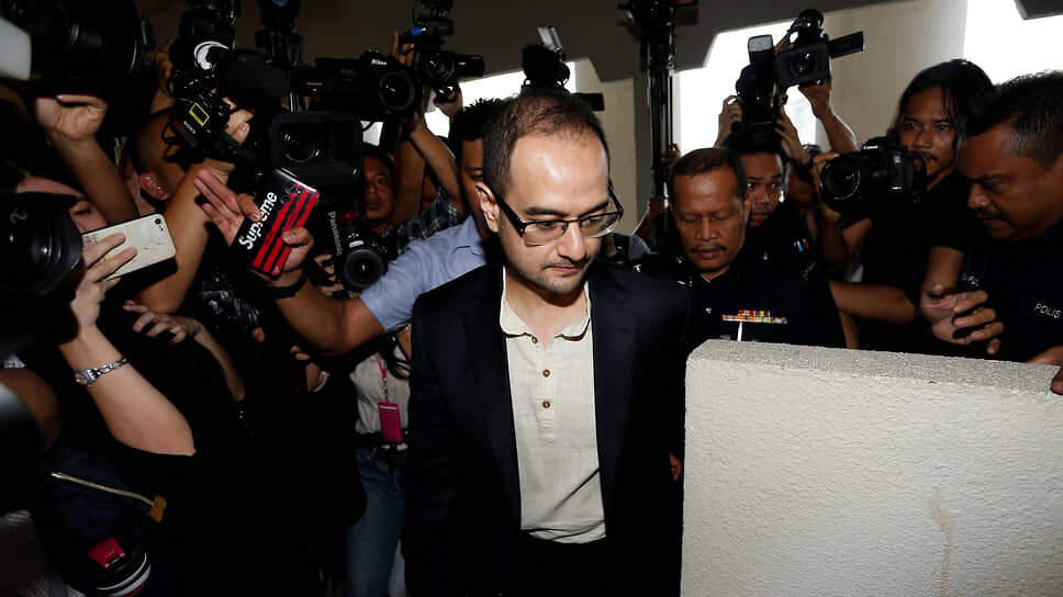 Ризе Азизу повезло с другом юности и отчимом.📷Фото: Lai Seng Sin / Reuters