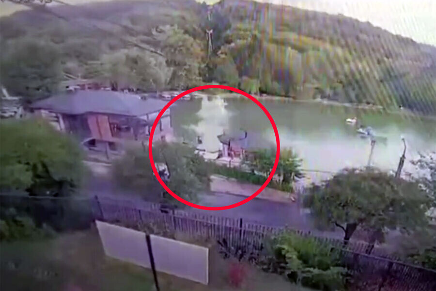 Источник https://img.gazeta.ru/files3/620/21507620/566-pic_32ratio_900x600-900x600-93243.jpg