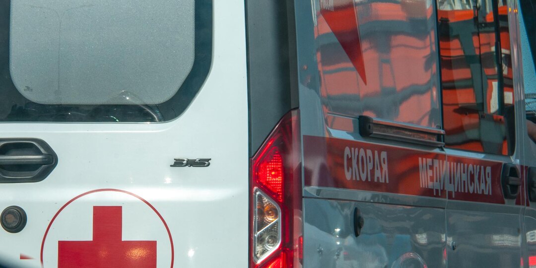 Пятилетнюю девочку госпитализировали из автобуса с отравлением