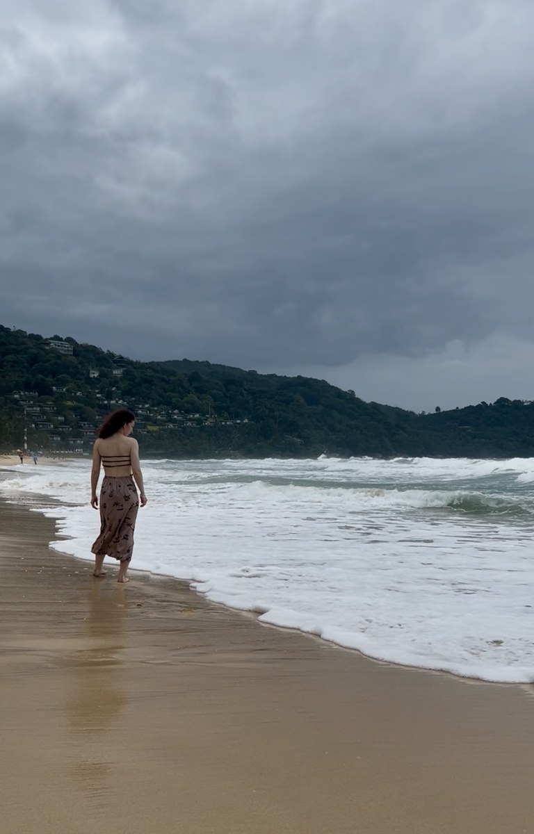 Пасмурно и волны, расстроились ли мы?