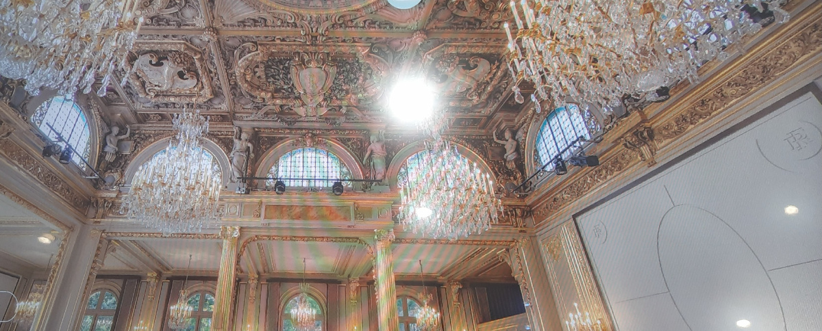 Большой зал Елисейского Дворца