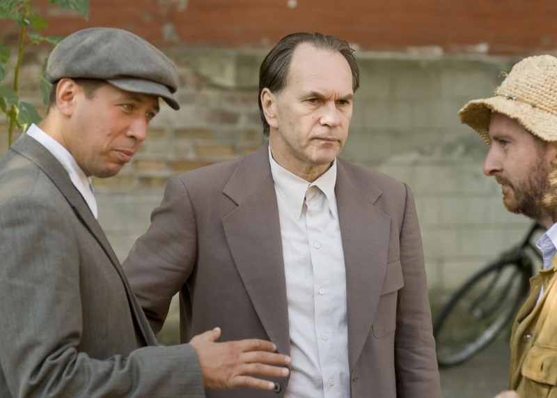 Фрагмент из сериала "Синдром дракона"