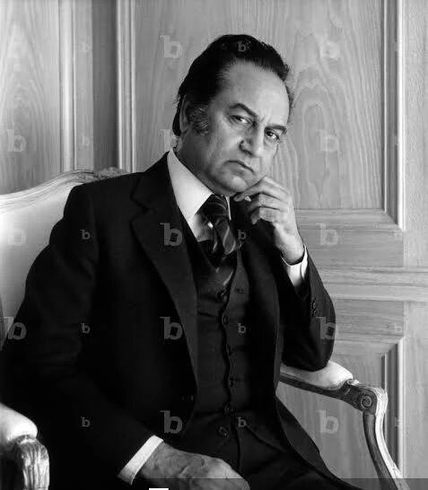 Ага Хасан Абеди (1922-1995)