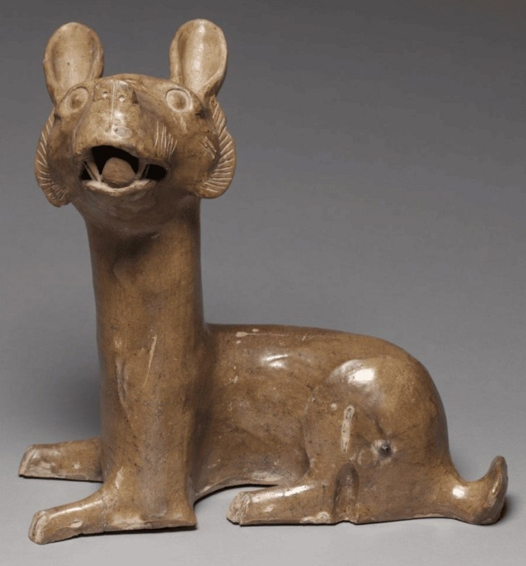 Глиняная собака. Династия Хань (2 в. до н.э.).