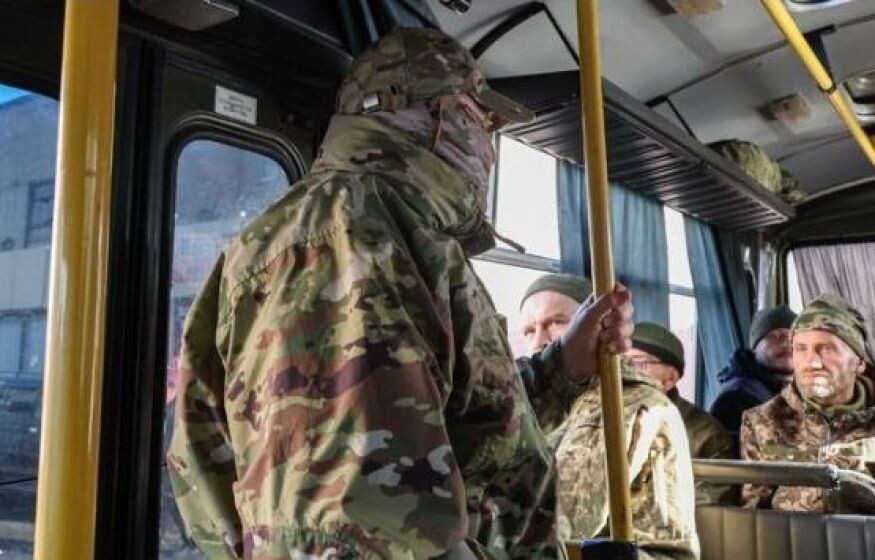    ВСУ готовят вторжение. 50 тысяч солдат на границе с Россией. Срывают встречу Путина и Трампа?: ЦГ