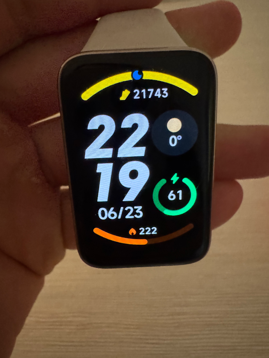 У меня тоже такой есть. Но не для шагов, сейчас это гораздо более многофункциональное устройство.