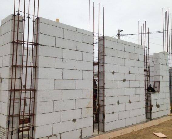 Если строите сначала стены, а потом каркас - готовьтесь к неприятностям