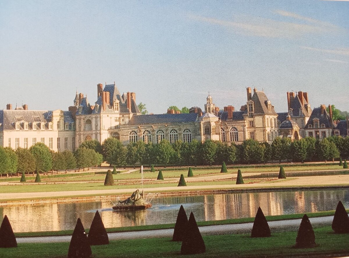 Замок Фонтенбло