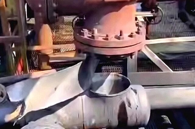    Фото: Следком Башкирии Разрыв трубы по шву