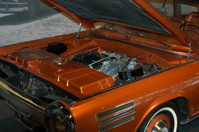 А Вы знали у каких автомобилей самые необычные двигатели? 7 "уникумов" из разных эпох.