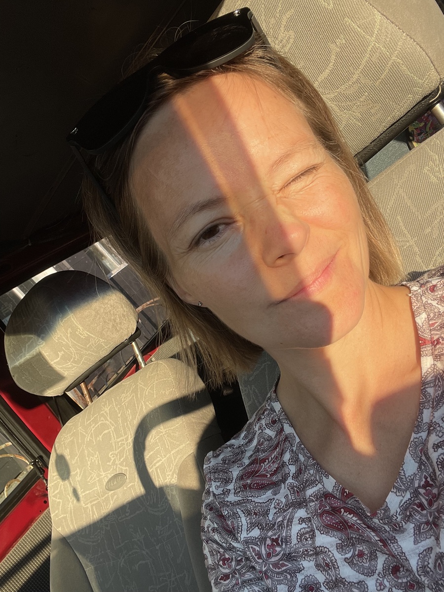 Я) Которая никуда не торопится 🙂