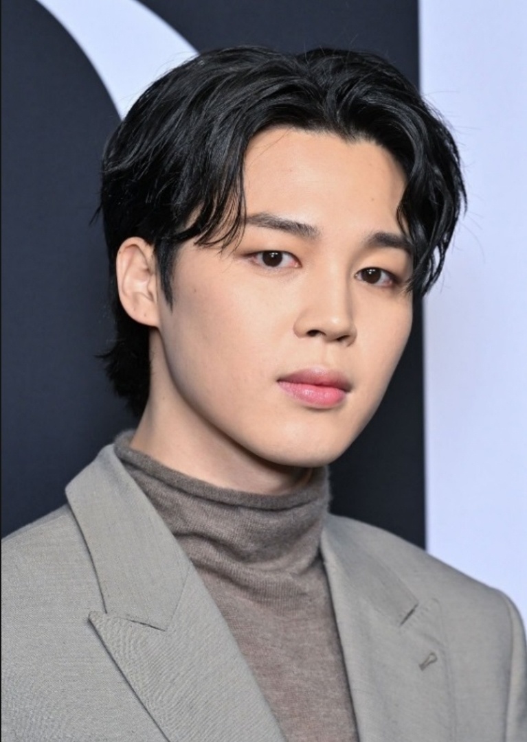 Пак Чимин, участник группы BTS показ Dior 2023