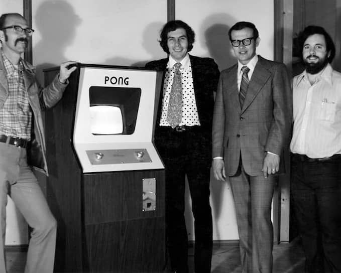 Игра “Pong”