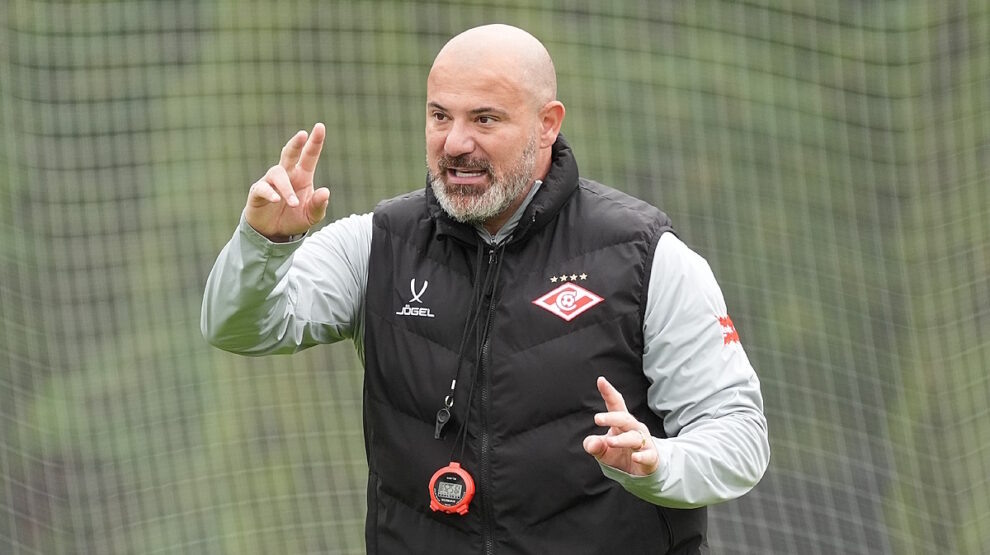    Главный тренер «Спартака» Деян Станкович оказался на пороге увольнения. Фото: GLOBAL LOOK PRESS