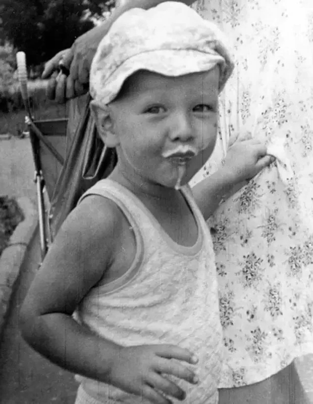 Никита Панфилов в детские годы