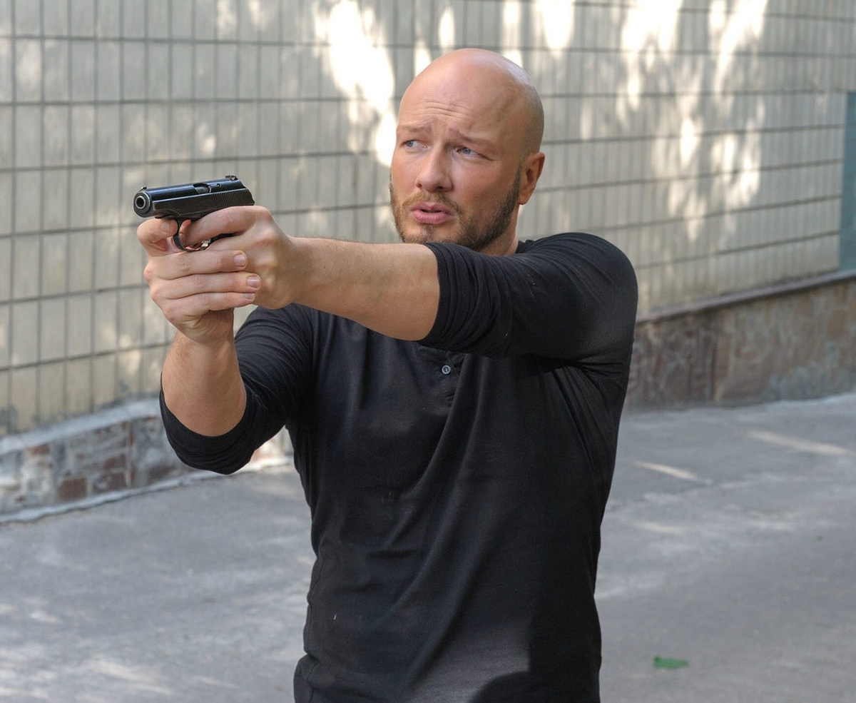 Никита Панфилов кадр из сериала «Лихач»