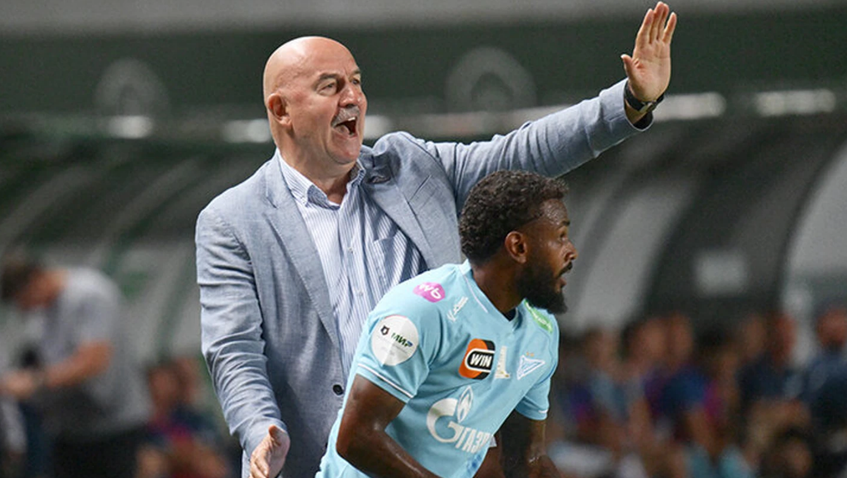 Станислав Черчесов снова тренирует "Ахмат". Фото: соцсети