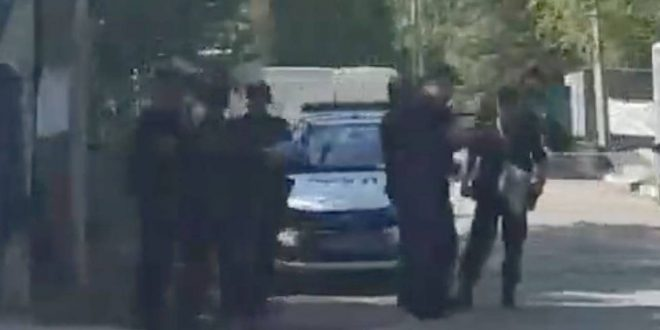 Пермь.  кадры с прибывшими нарядами полиции быстро разошлись по соцсетям 