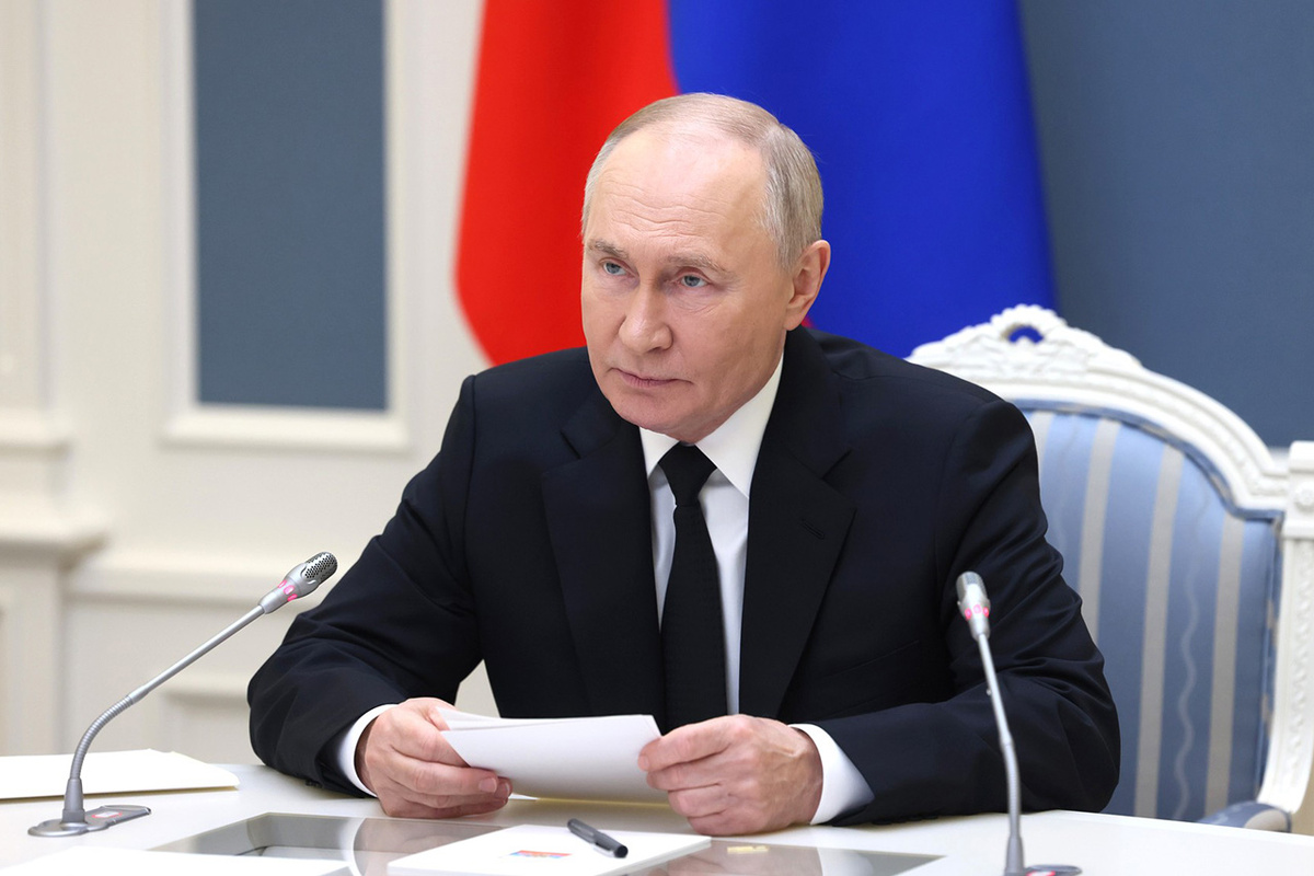 Президент РФ прекратил действие моратория на размещение ракет средней и меньшей дальности.  Фото: пресс-служба Администрации президента РФ / kremlin.ru