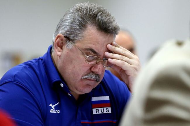 До того, как возглавить первую сборную России Сергей Шляпников почти 20 лет работал со сборными младших возрастов