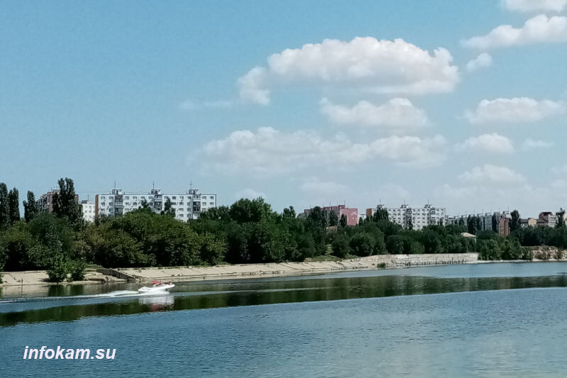    В Камышине летом