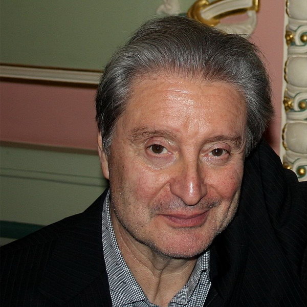     Сегодня 85 лет Вениамину Смехову