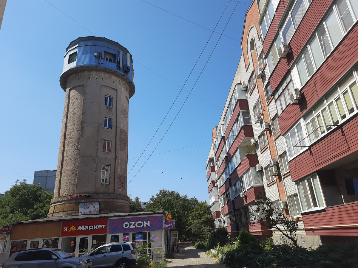 Водонапорная башня в Ейске