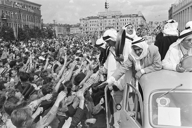 Фестиваль молодёжи 1957 года в Москве.