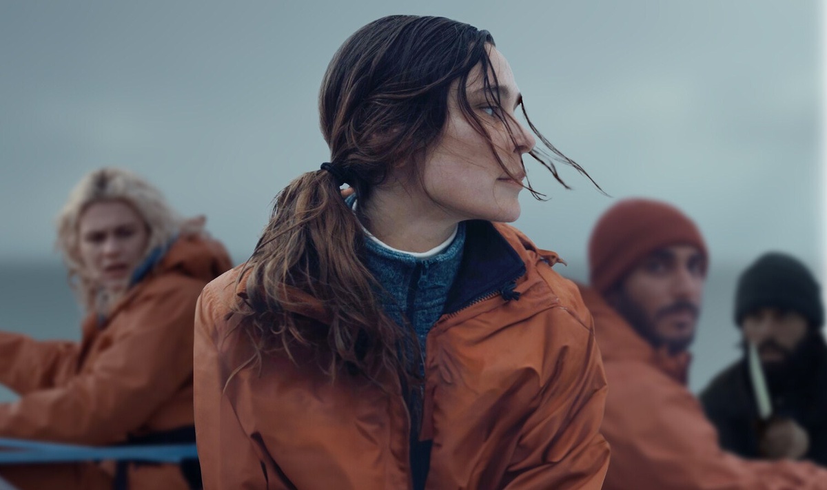 Кадр из фильма "Открытое море.Смерть рядом".