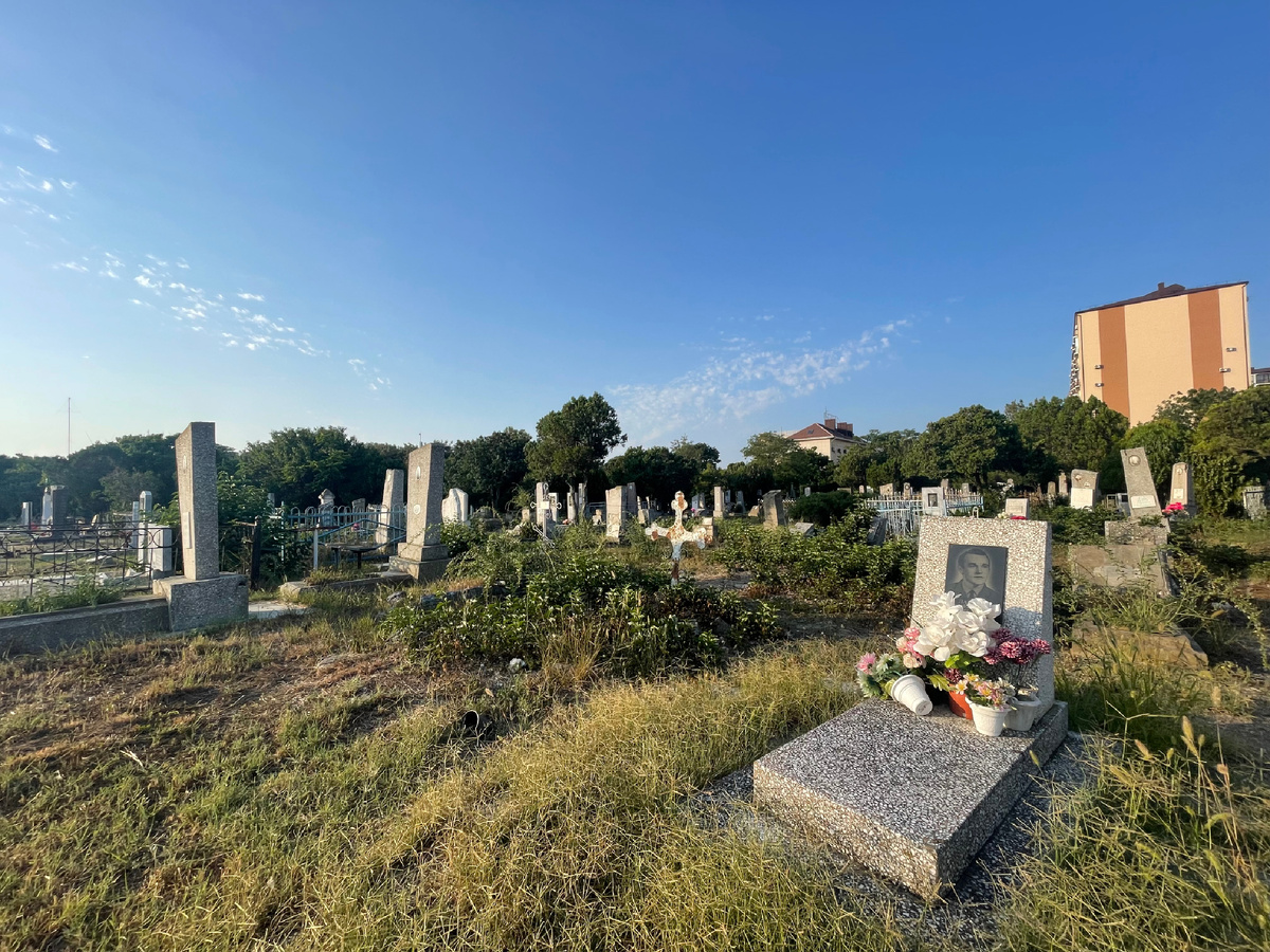 Островок тишины посреди суматохи курортного города