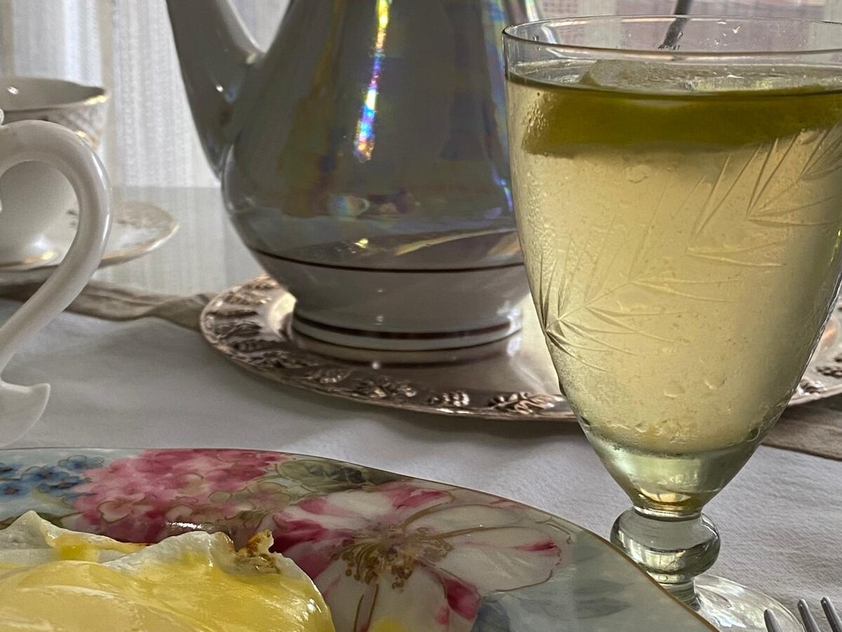 Вода с лимоном