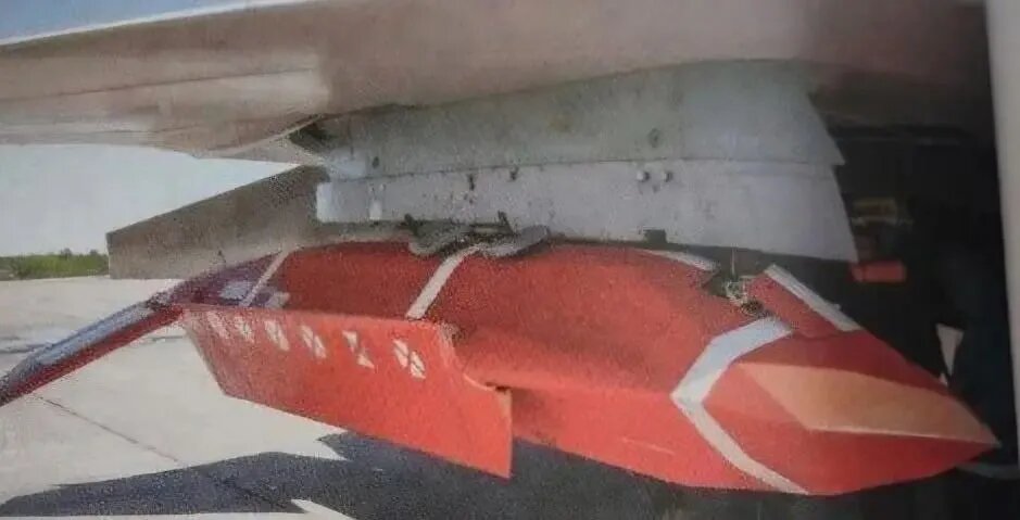 Иллюстрация С-71К приводится из книги, посвященной 75-летию КБ Сухого (2024 год).