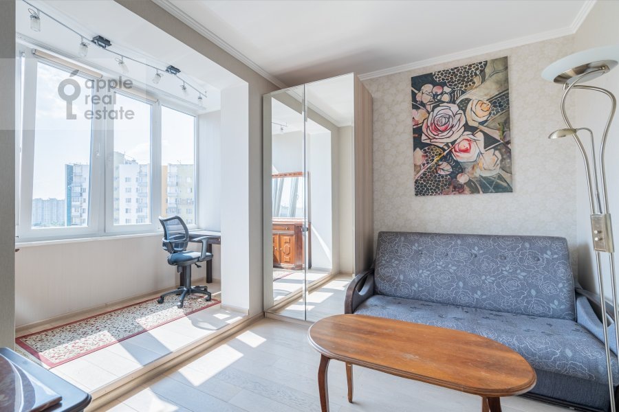 Фото из архива Apple Real Estate