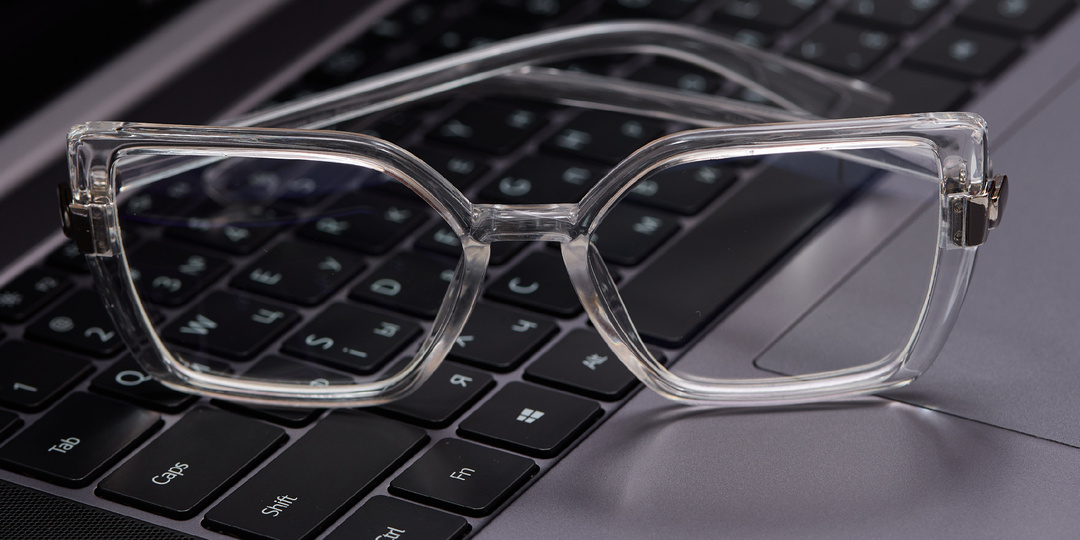 Какие бывают покрытия на очковых линзах